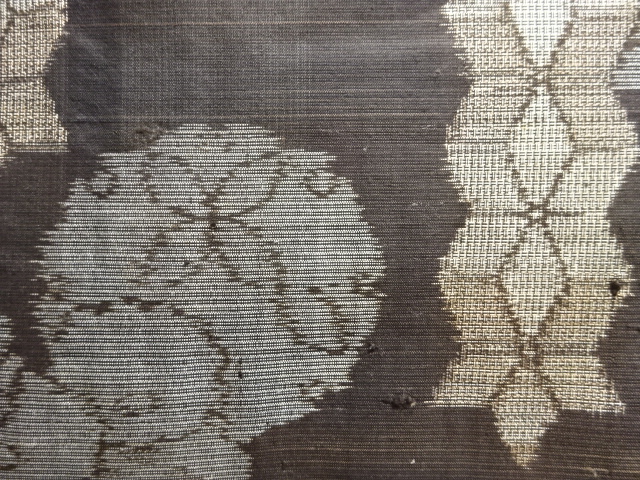 JAPANESE KIMONO / ANTIQUE KIMONO / SILK / DORO OSHIMA TSUMUGI / WOVEN ASANOHA & SNOWFLAKE